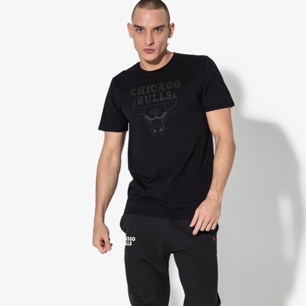 Koszulki NEW ERA T-SHIRT SS NBA REMAINING BULLS CHICAGO BULLS BLKBLK (11546155) Czarny