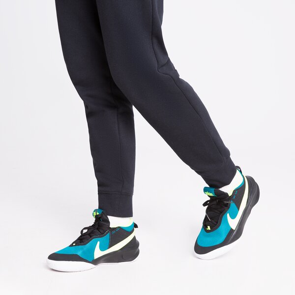 NIKE TEAM HUSTLE D 10 (CW6735-012)