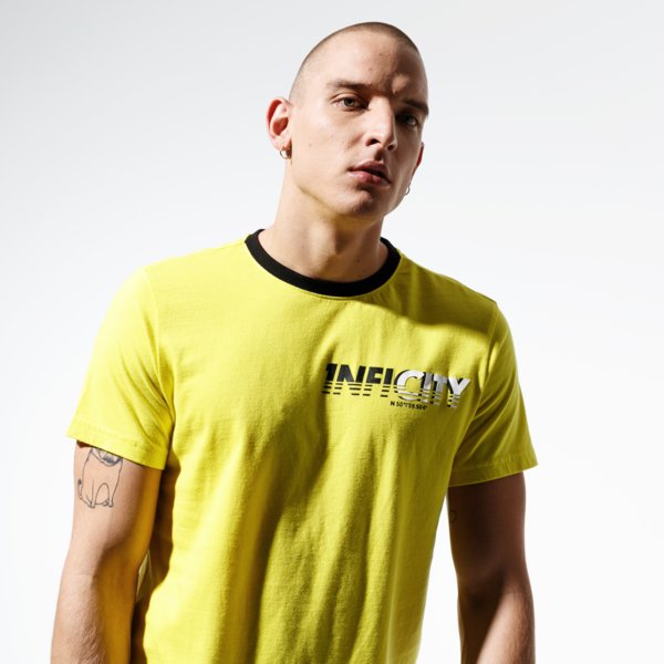 Koszulki CONFRONT T-SHIRT CITY TEE (CF39TSM57001) Żółty