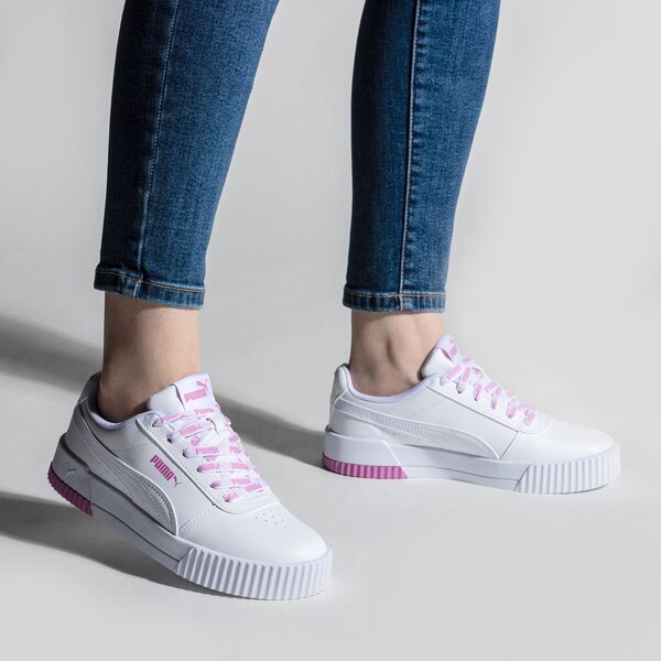 PUMA CARINA LOGOMANIA (38390602)