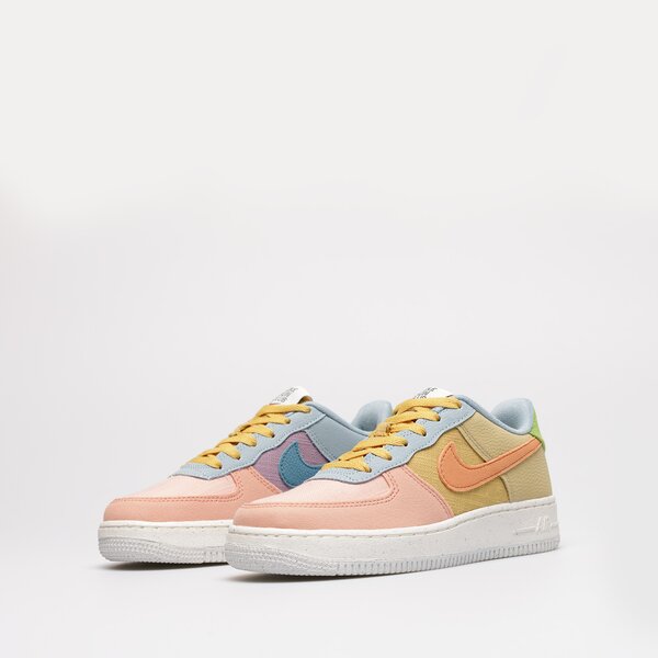 NIKE AIR FORCE 1 LV8 (DM0984-700)