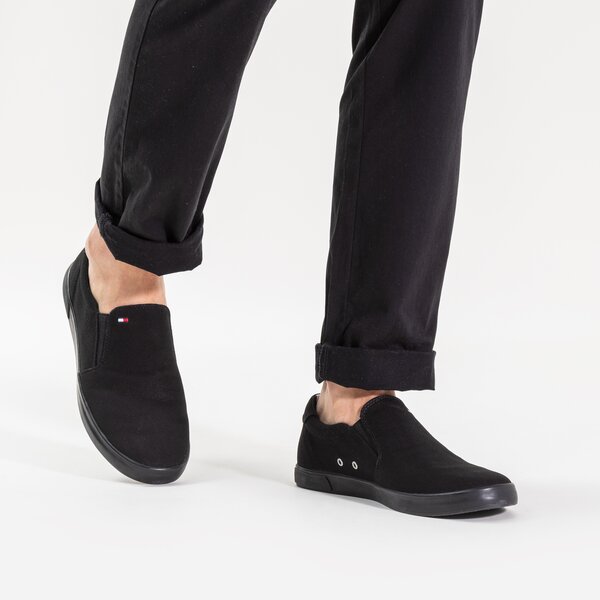 TOMMY HILFIGER ICONIC SLIP ON SNEAKER (FM0FM005970GK)