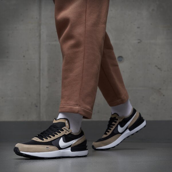 NIKE WAFFLE ONE (DC0481-007)