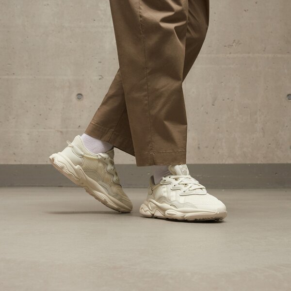 ADIDAS OZWEEGO J (IE2781)