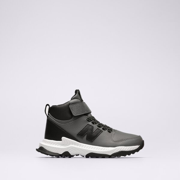 Buty outdoor NEW BALANCE 800 (PT800TG3) Szary