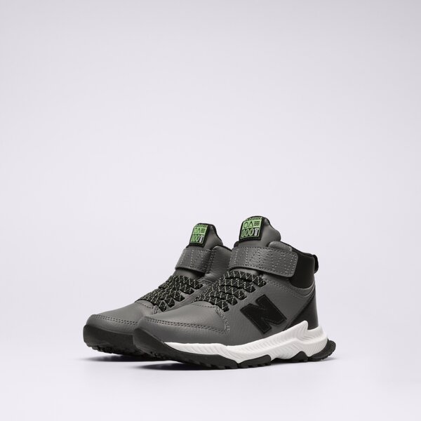 NEW BALANCE 800 (PT800TG3)