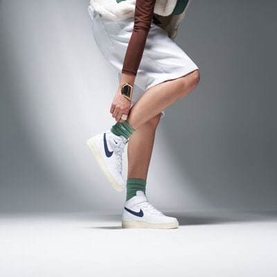 NIKE AIR FORCE 1 ’07 MID (DD9625-105)