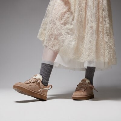 UGG LOWMEL (1144032-SAN)