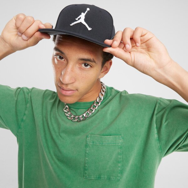 Czapki z daszkiem JORDAN CZAPKA J PRO CAP S FB JUMPMAN (FD5184-011) Czarny